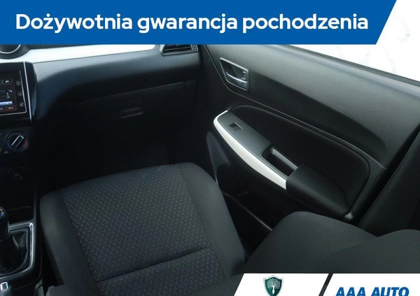 Suzuki Swift cena 58000 przebieg: 72154, rok produkcji 2021 z Radom małe 154